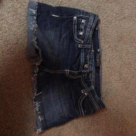 PREMIERE JEAN SHORTS SIZE 3/4R!!! - Picture 2 of 4